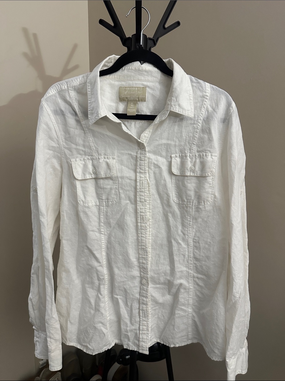 Banana Republic White Long-Sleeve Button-Down Shirt